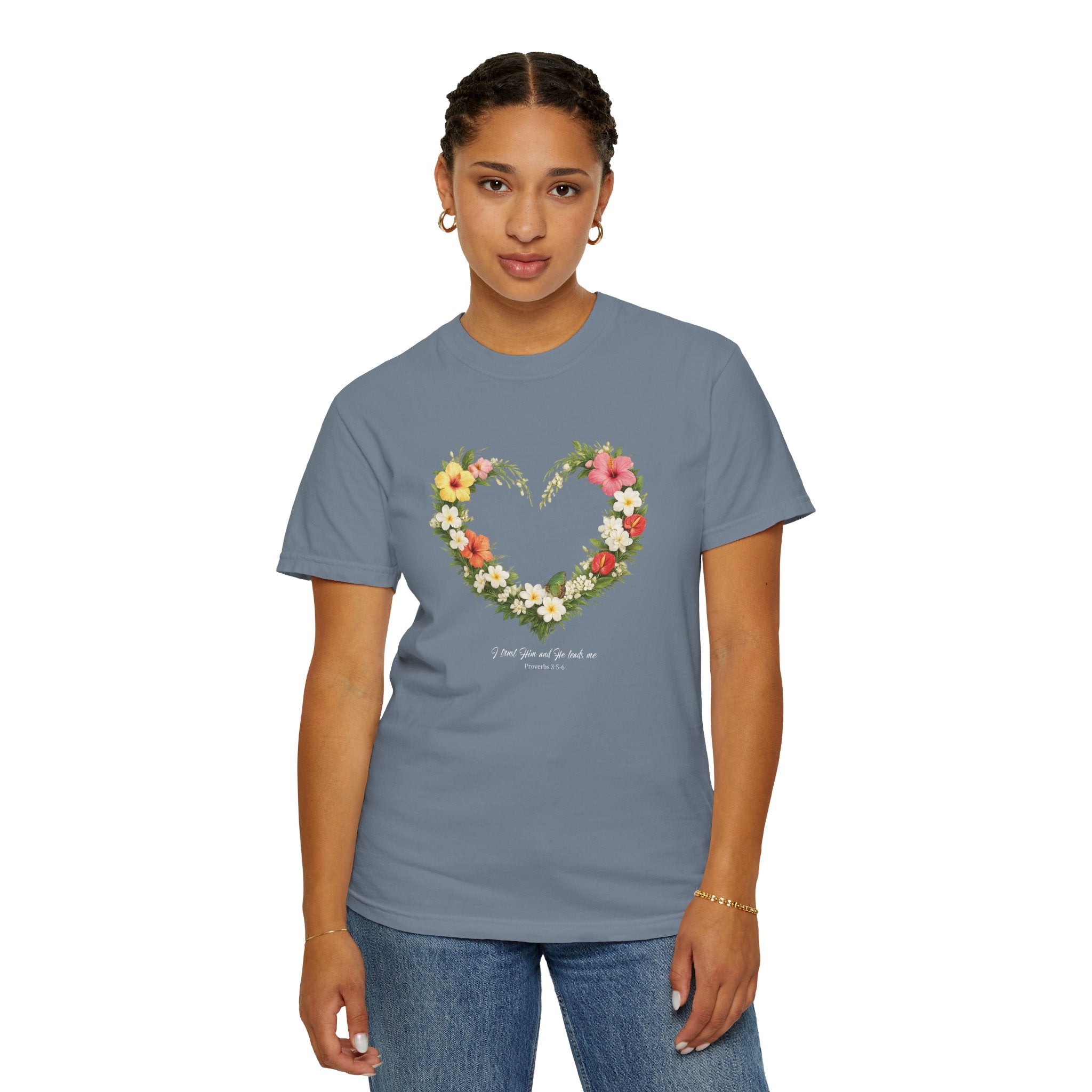 I Trust Him Floral Heart Christian Shirt, 2 Timothy 1:7 T-Shirt, Faith Based Gift for Women, Wildflower Heart Tee, Redeemed Faith Apparel