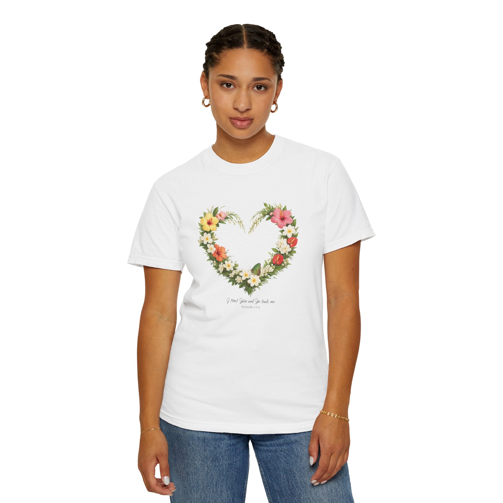I Trust Him Floral Heart Christian Shirt, 2 Timothy 1:7 T-Shirt, Faith Based Gift for Women, Wildflower Heart Tee, Redeemed Faith Apparel
