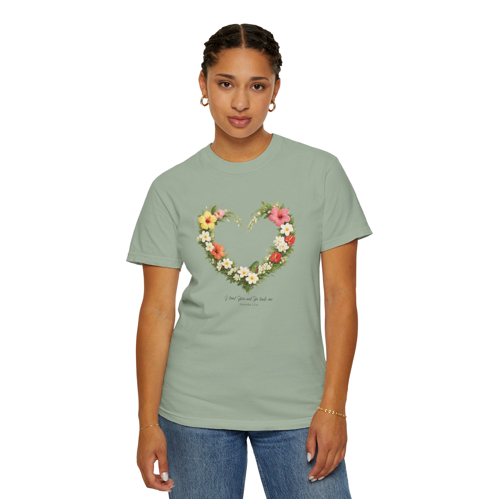 I Trust Him Floral Heart Christian Shirt, 2 Timothy 1:7 T-Shirt, Faith Based Gift for Women, Wildflower Heart Tee, Redeemed Faith Apparel