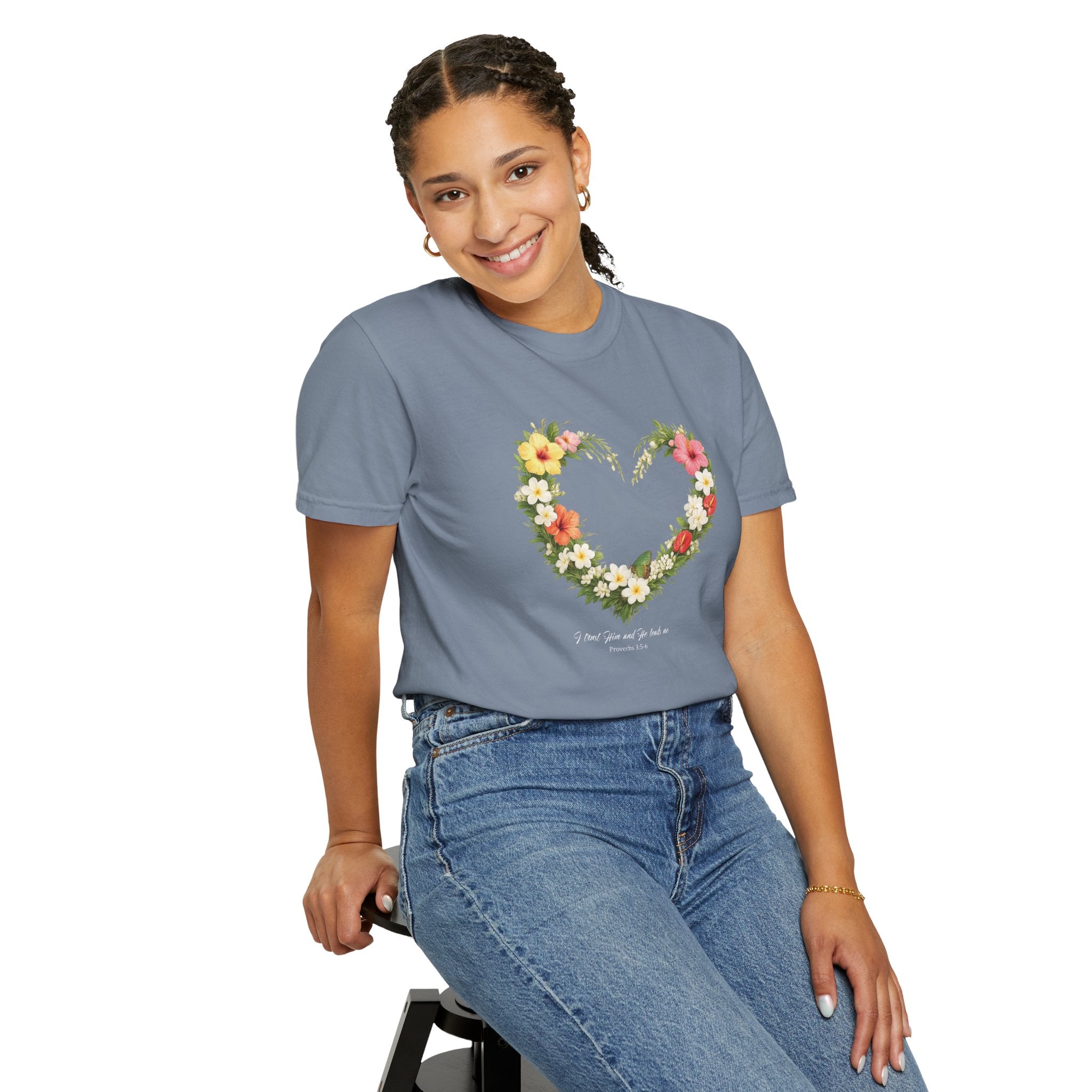 I Trust Him Floral Heart Christian Shirt, 2 Timothy 1:7 T-Shirt, Faith Based Gift for Women, Wildflower Heart Tee, Redeemed Faith Apparel