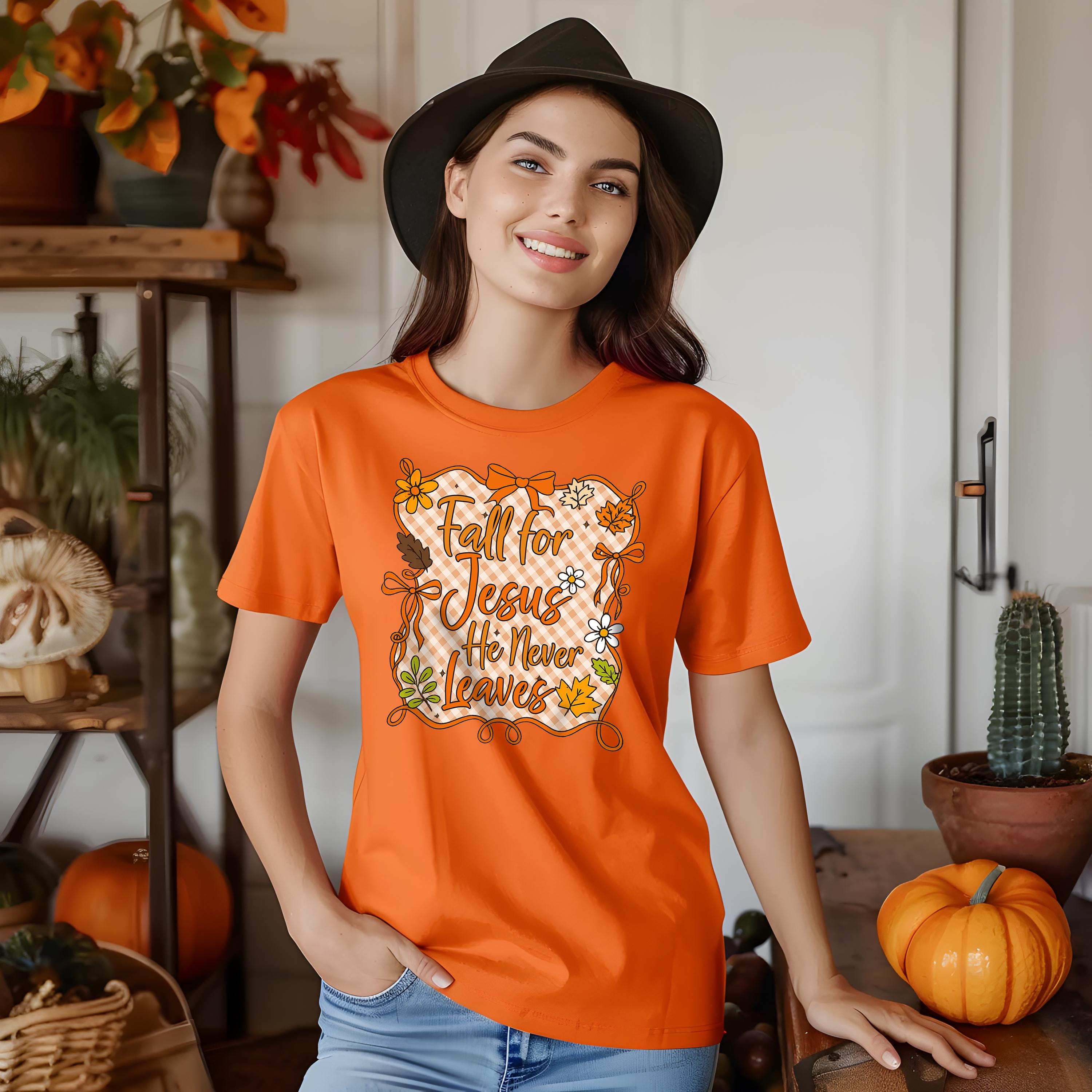 Fall for Jesus - He Never Leaves Christian T-Shirt | Matthew 28:20 Fall Quilt Series Tee, Cozy Faith Autumn Shirt for Women, Cozy Autumn Top